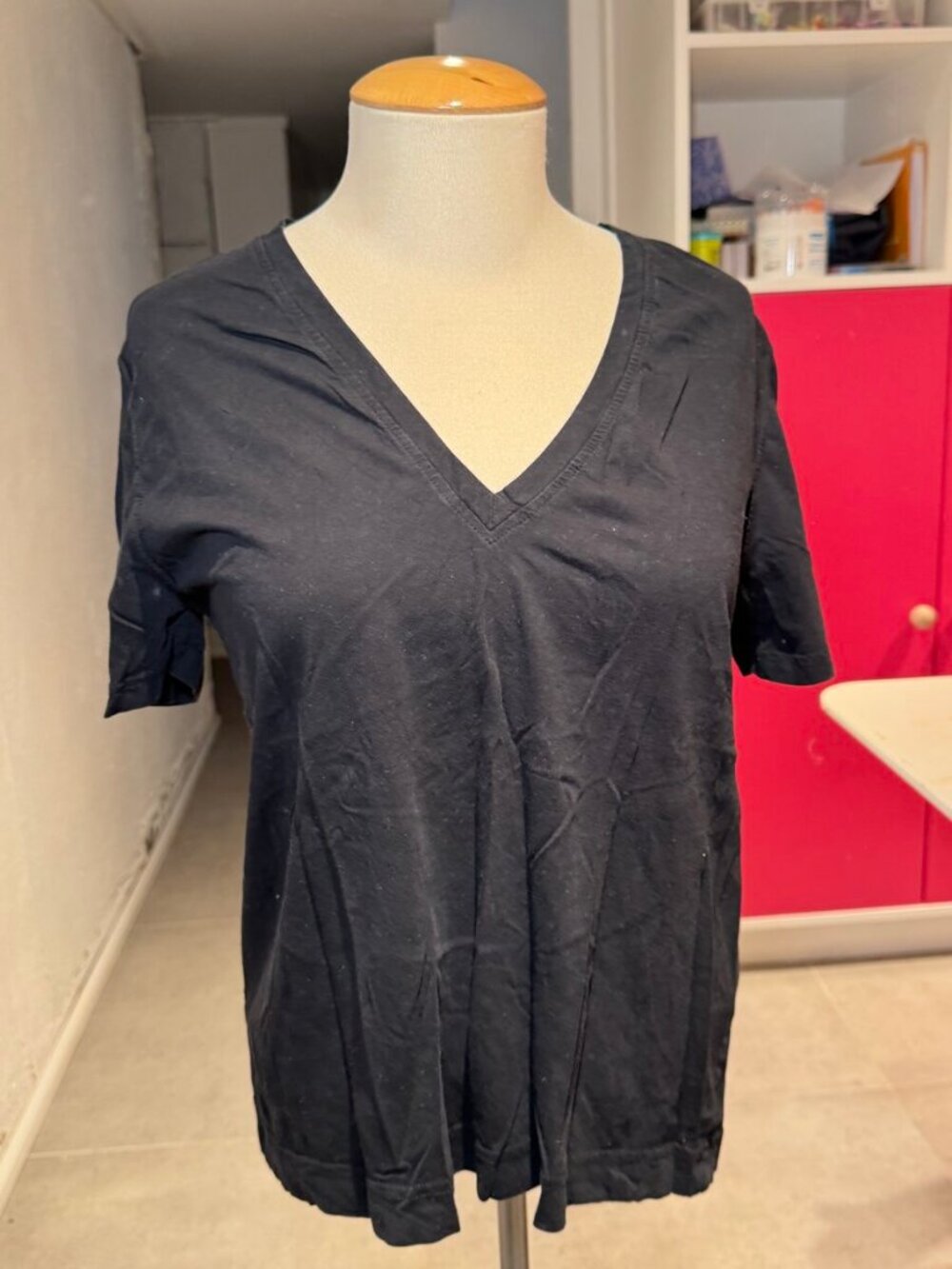 Zara Black Short Sleeve V Neck Tee S